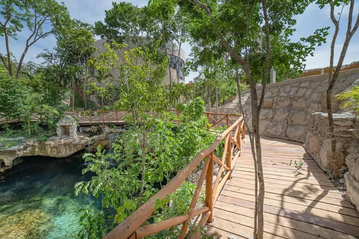 Private Pool And Cenote Apartment Tulum